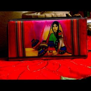 Indian style clutch